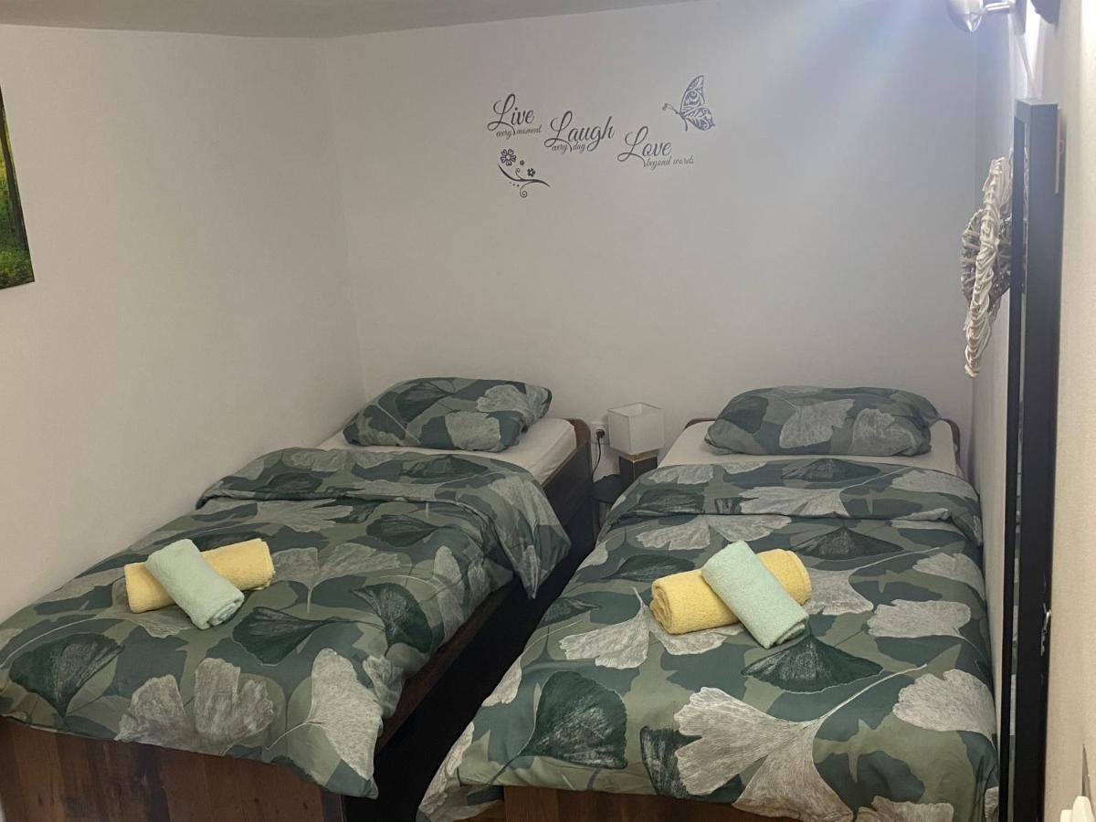 Apartman Tia Rijeka Bagian luar foto
