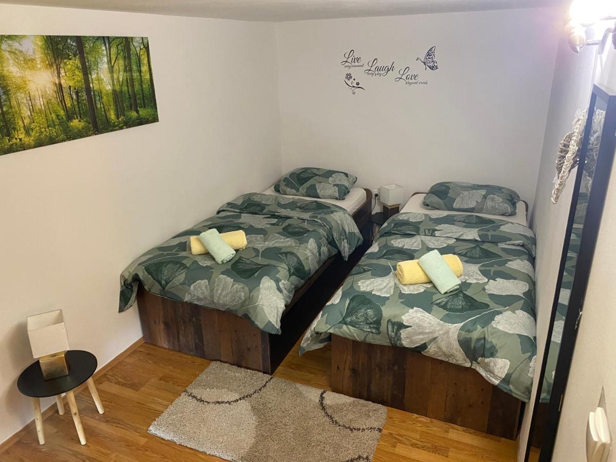 Apartman Tia Rijeka Bagian luar foto