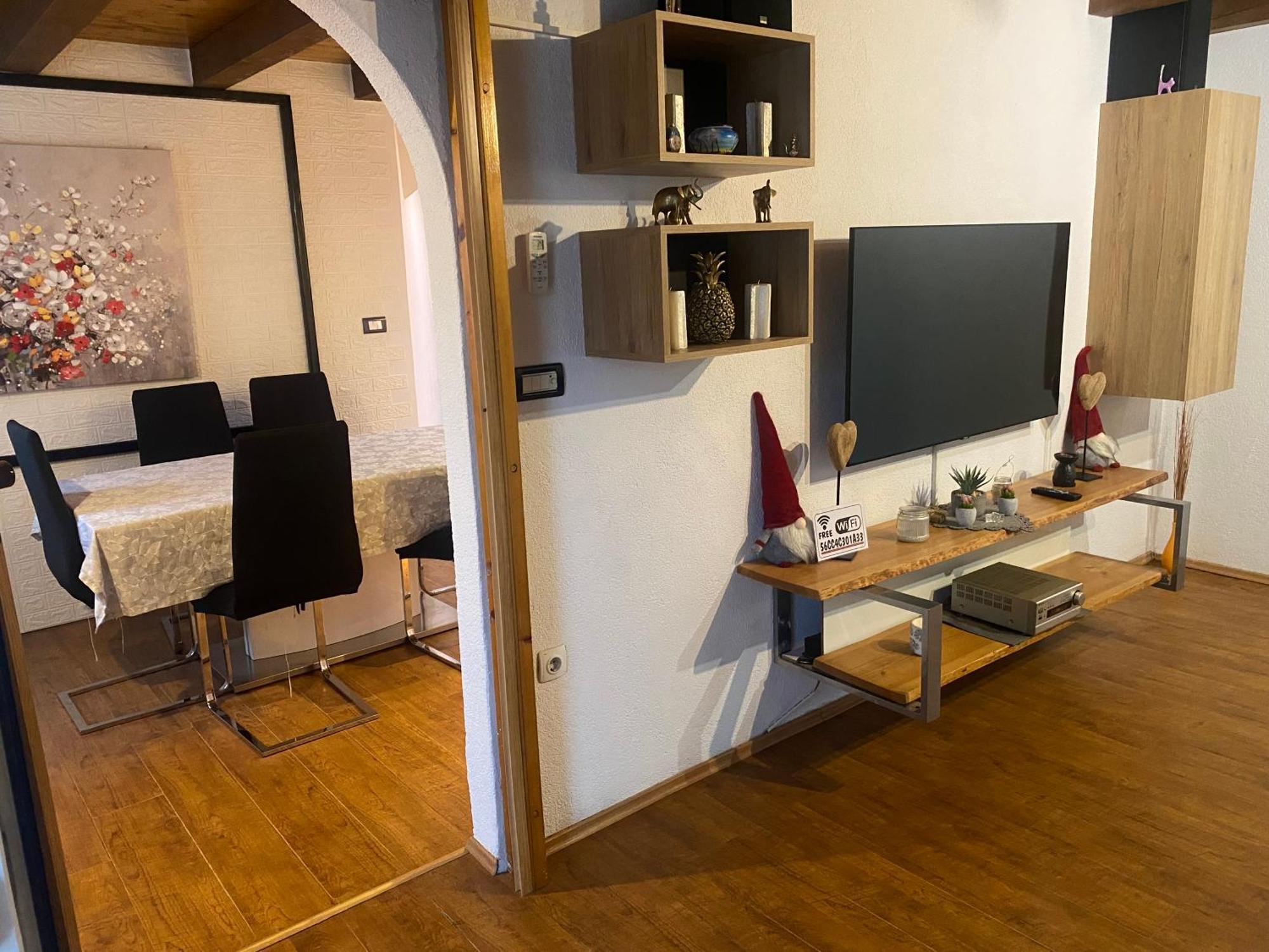 Apartman Tia Rijeka Bagian luar foto